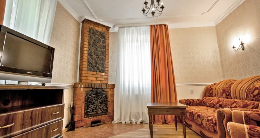 room-img